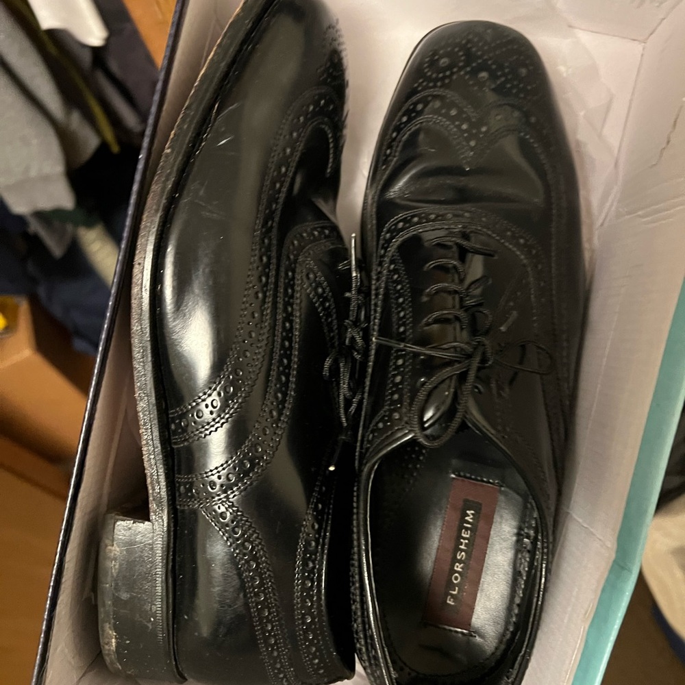 Mens black dress shoes